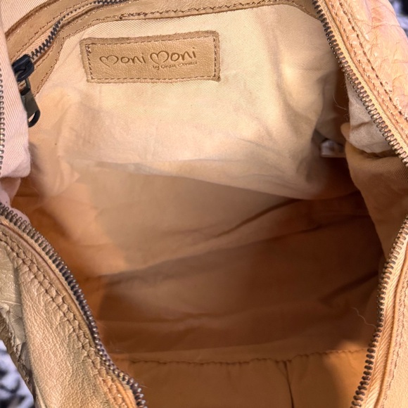 Moni Moni Splendor Satchel/Tote in Tan - Picture 7 of 9